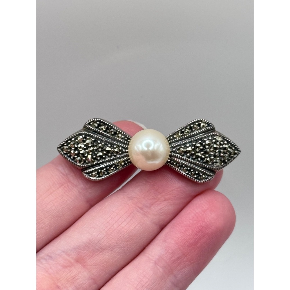 Judith Jack Sterling Silver Marcasite Faux Pearl Bow Brooch Pin
